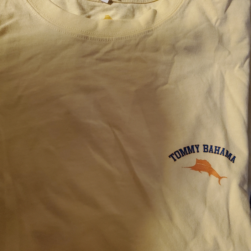 Tommy Bahama T- shirt